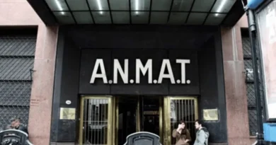 Luis Fontana reemplaza a Agustina Bisio al frente de la ANMAT