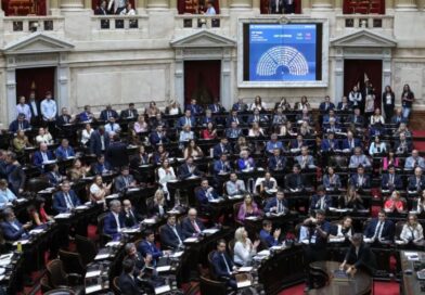 El oficialismo logró dictamen para tratar la reforma laboral