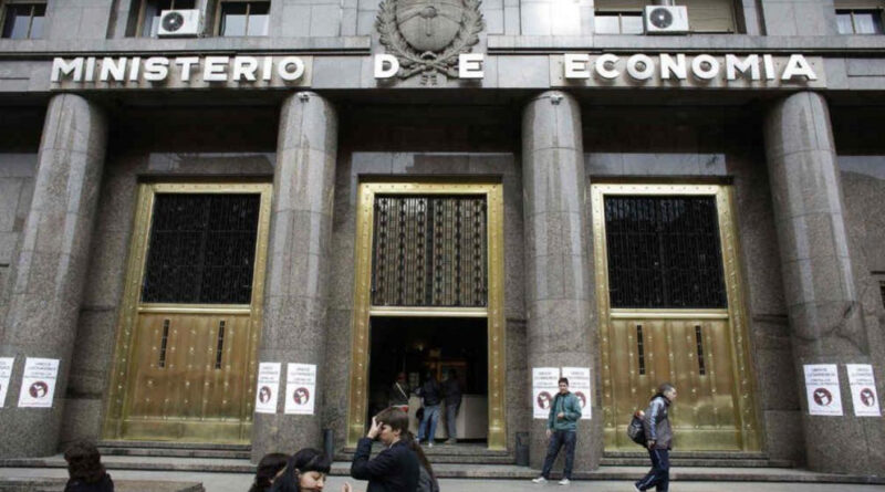 El Gobierno volverá a emitir bonos en moneda dura