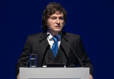 Milei volvió a apuntar contra los periodistas: “Las barbaridades que dicen los medios no las vi nunca en mi vida”