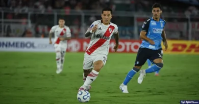 River jugó con diez hombres desde los cuatro minutos y empató 1-1 ante Blooming por la Copa Sudamericana