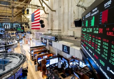 Acciones tecnológicas se desplomaron en Asia y Wall Street adelanta una fuerte corrección