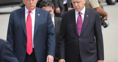 Donald Trump llega a Ankara para la cumbre de líderes de la OTAN
