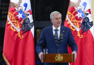 El presidente de Chile anuncia una reforma constitucional en seguridad y promete «ampliar» la acción ante el crimen